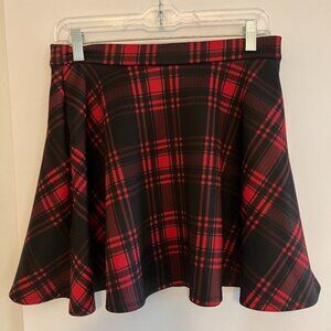 Hot Topic Red & Black Plaid Mini Skirt Size Medium
